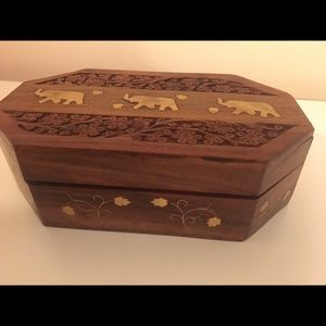 Wooden box